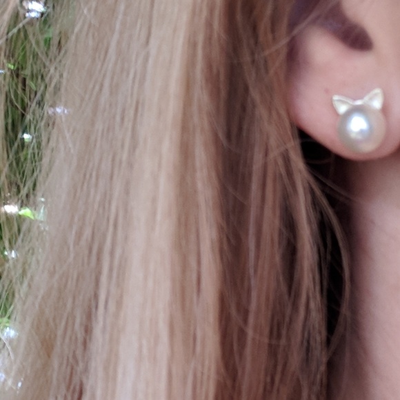 New Kitty Cat Silver Pearl Earrings NWOT - Picture 5 of 5